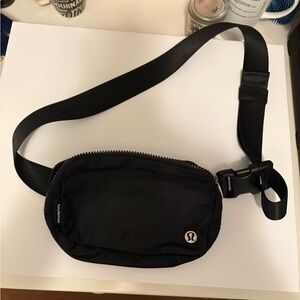 lululemon athletica Black Crossbody Belt Bag
